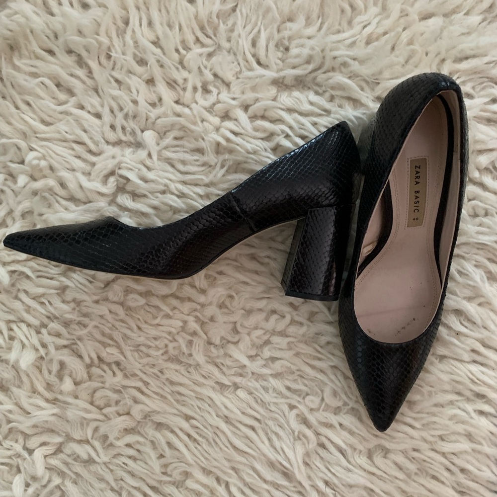 Real leather block heels in black, size 40